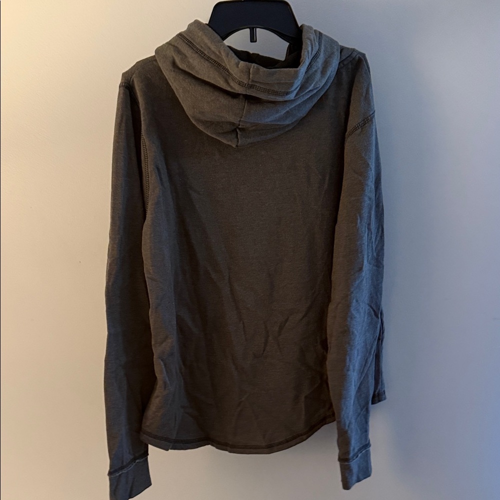 Colosseum Gray Virginia Tech Long Sleeve Hoodie - Picture 5 of 5
